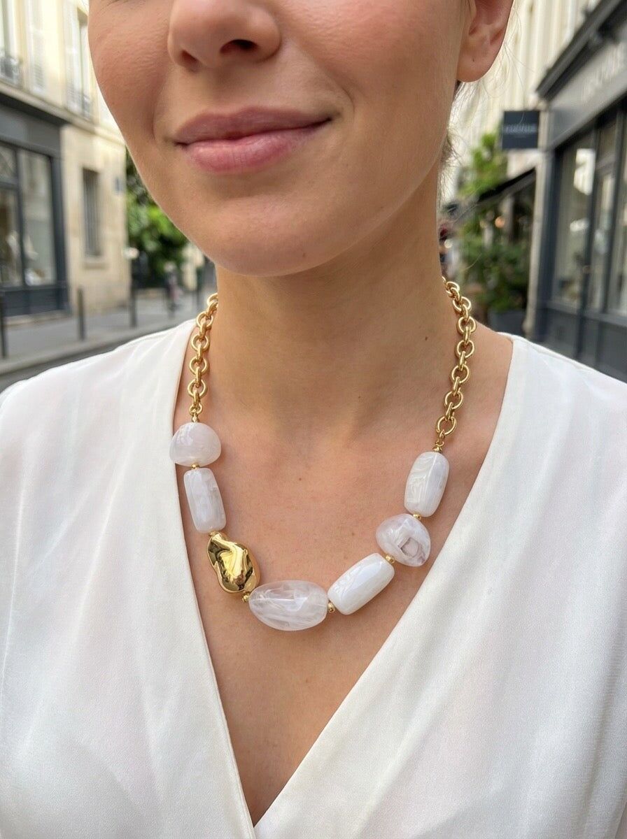 Collier Noor – Résine Marbrée Translucide