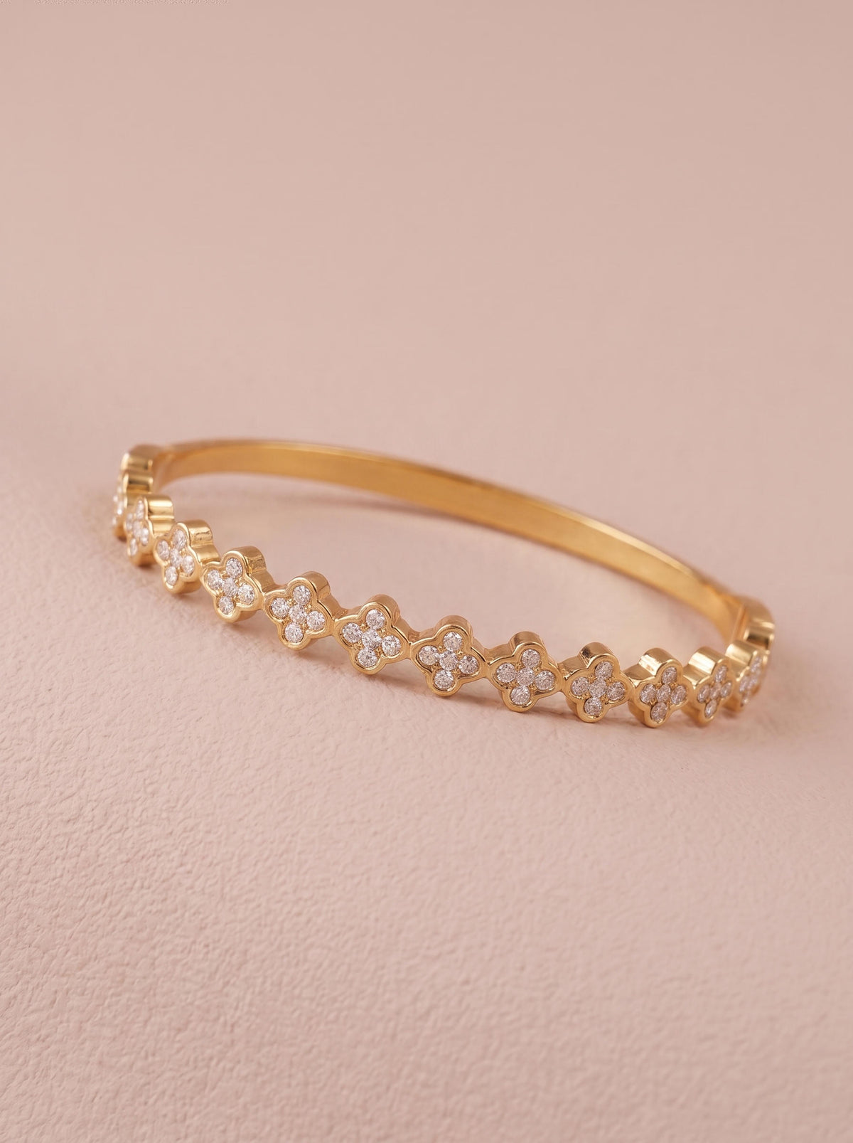 Bracelet Lyana – Jonc Ouvrable – Doré